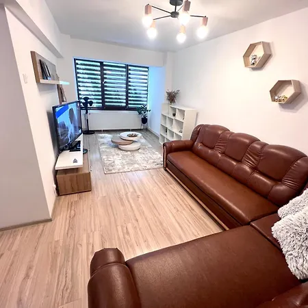 Cristal Home Boutique Apartment 1 - Confort, Spatios, Linistit, Zona De Interes Craiova Exterior foto