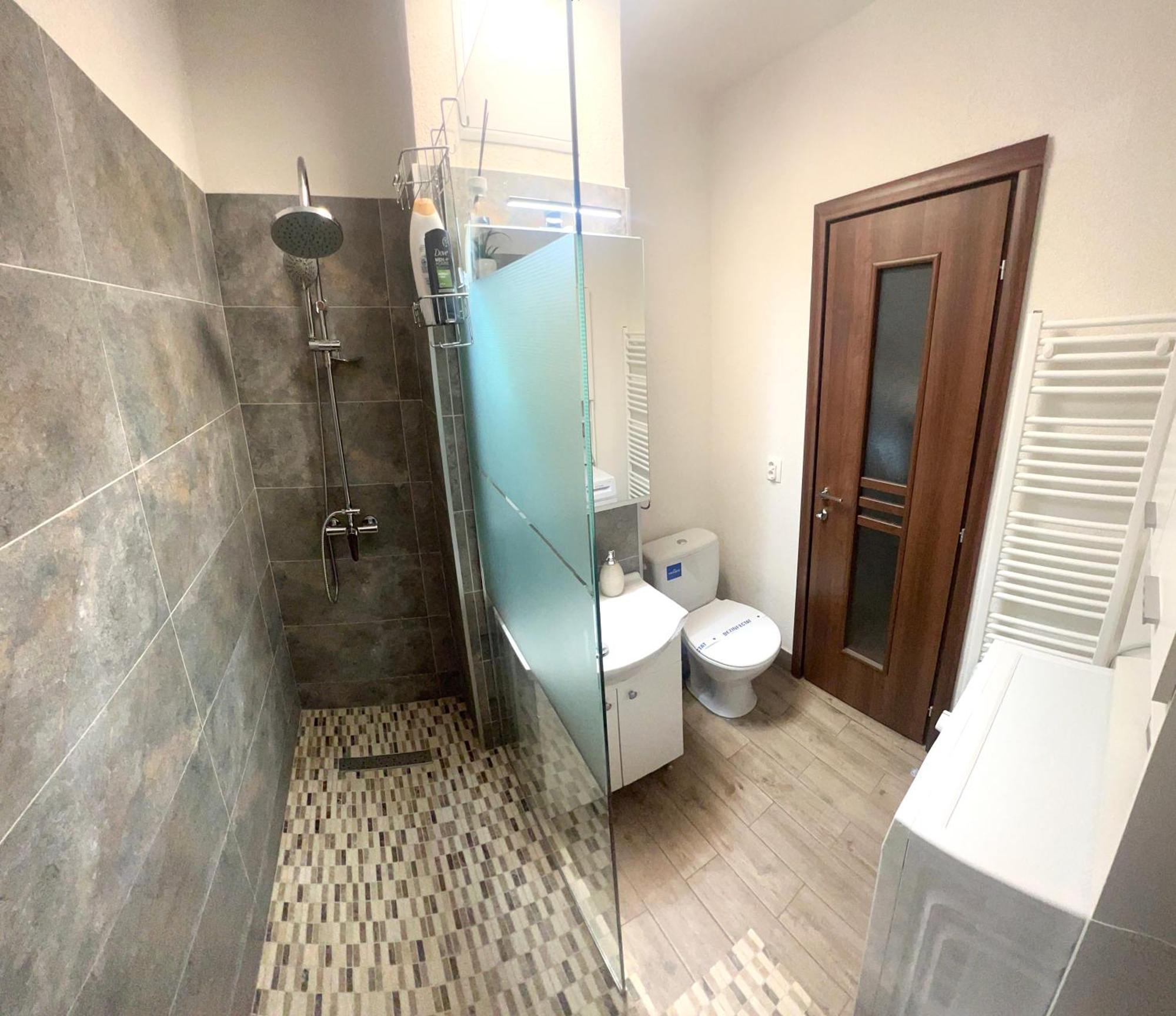 Cristal Boutique 1 - Confort, Spatios, Linistit, Zona De Interes * Craiova